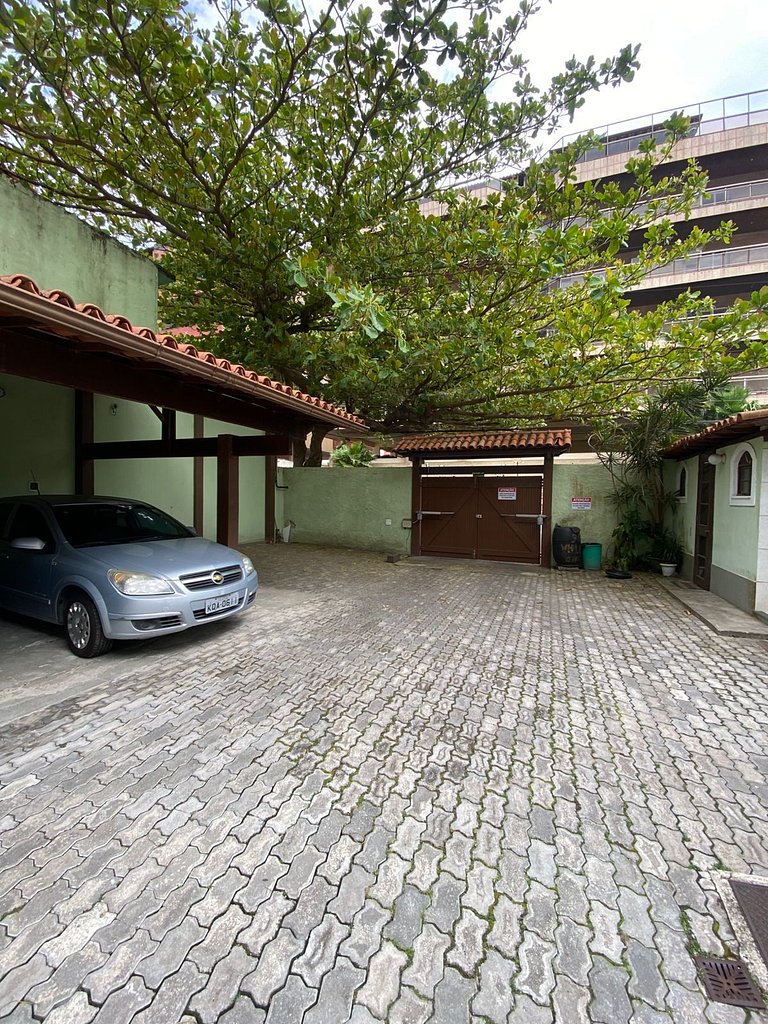 Conforto e praia: Casa completa em Cabo Frio