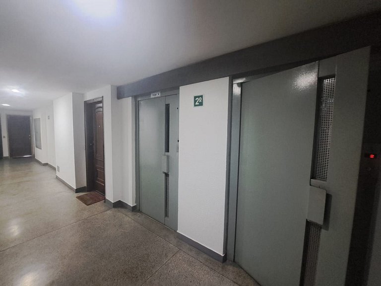 Apto Barra: Vista do Mar, Lazer e perto da Praia