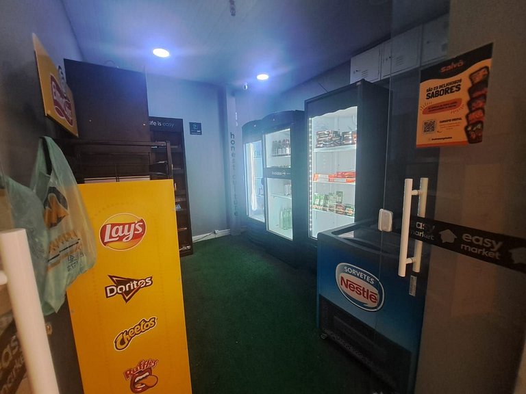 Apto Barra: Vista do Mar, Lazer e perto da Praia