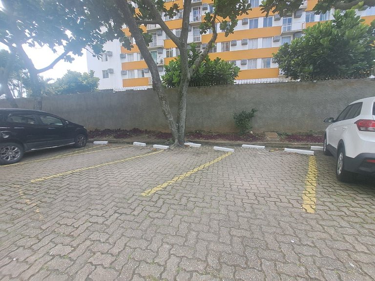 Apto Barra: Vista do Mar, Lazer e perto da Praia