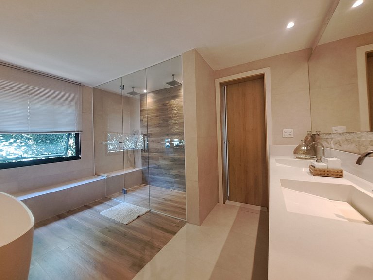 Mansão Mega conforto Itanhangá Barra da Tijuca