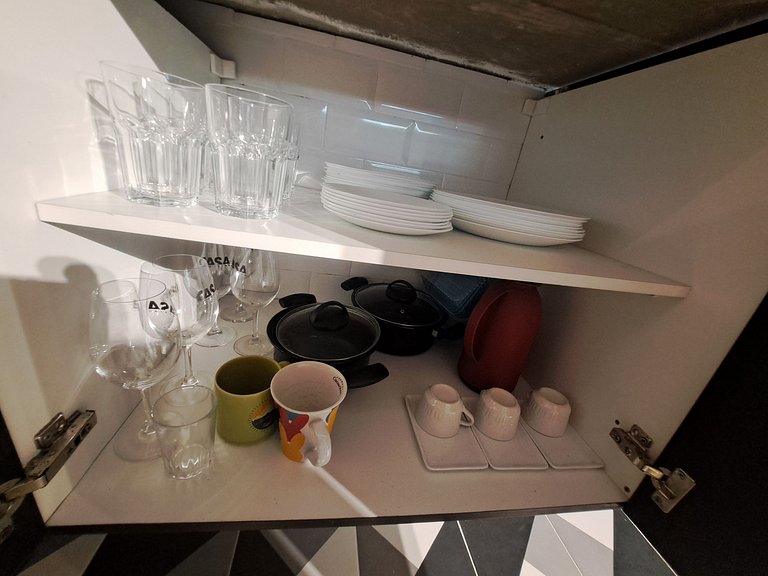 Confortável Studio Ar Vaga Itanhangá Barra RJ