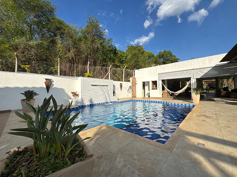 Sitio com Piscina no Vale Dos Sonhos - Lagoa Santa