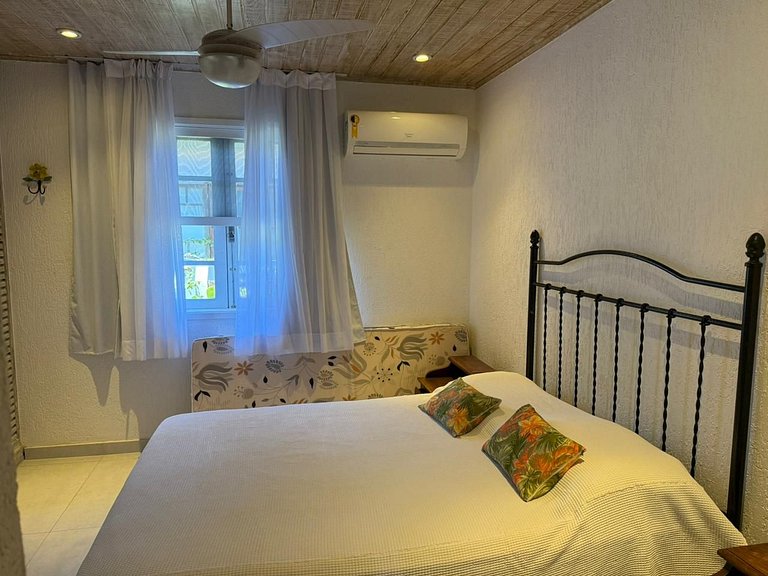 Casa na Marina deck piscina restaurante Búzios