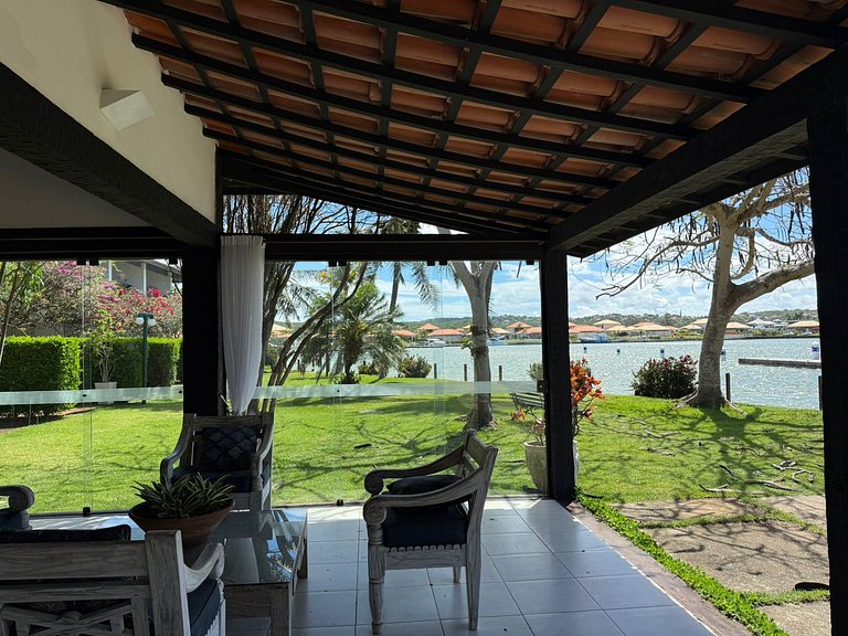 Casa na Marina deck piscina restaurante Búzios