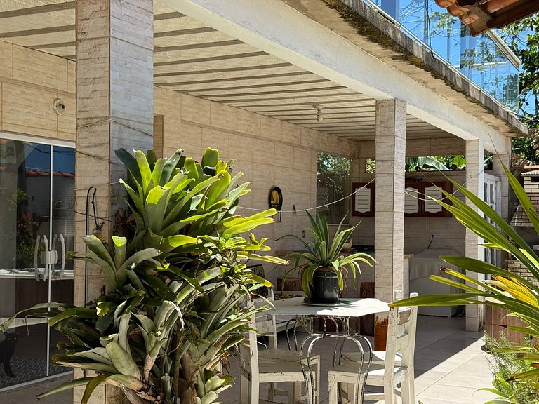 Casa área Gourmet conforto Jacuzzi beiraMar Búzios