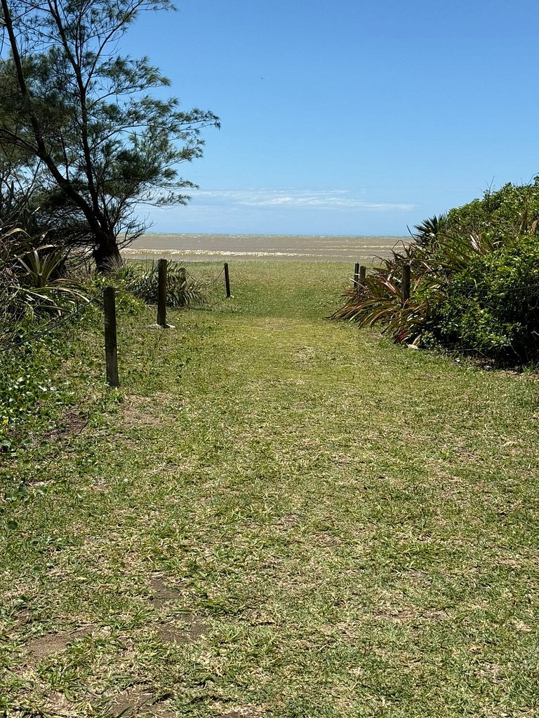 Casa área Gourmet conforto Jacuzzi beiraMar Búzios