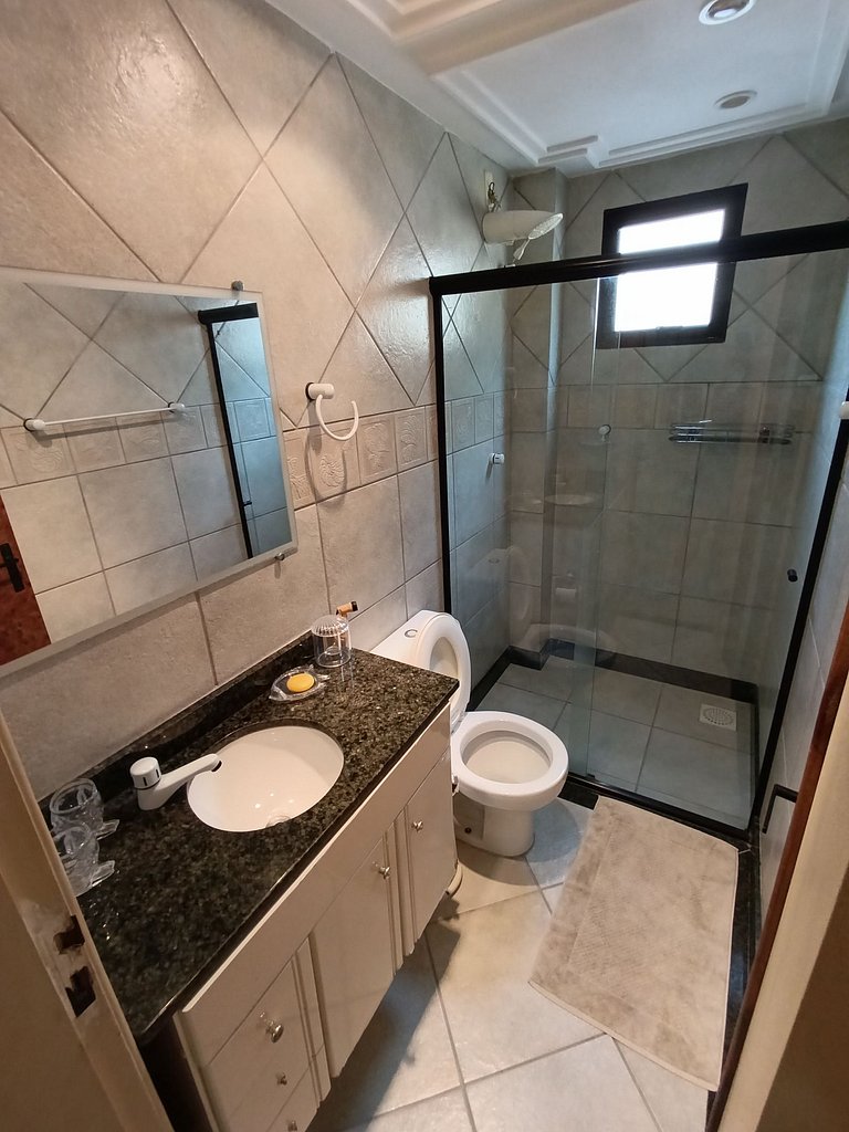 Apto espaçoso 3 quartos perto da praia em Angra