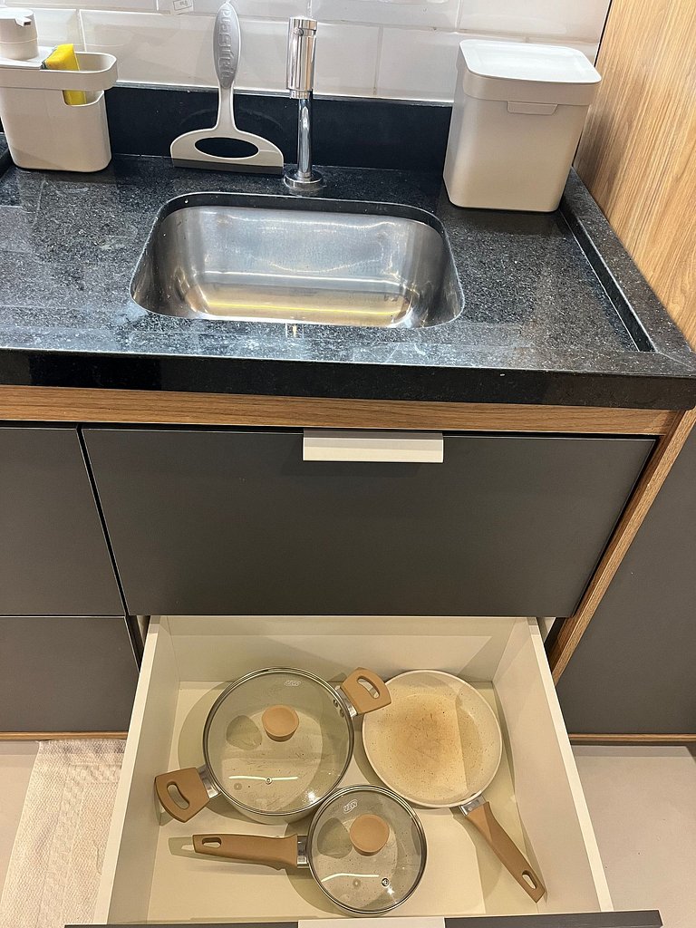 Flat Alto Padrão com Ar-Condicionado Volta Redonda