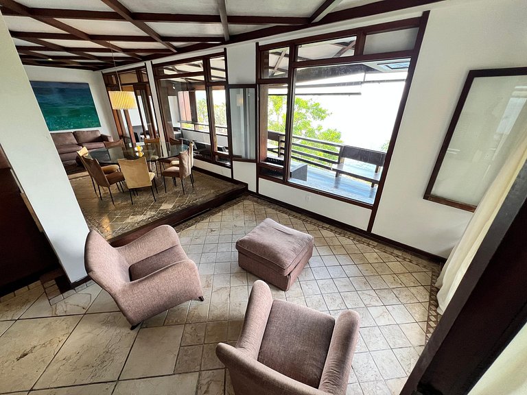 Mansão no Joá: 5 suítes, mar, lazer completo